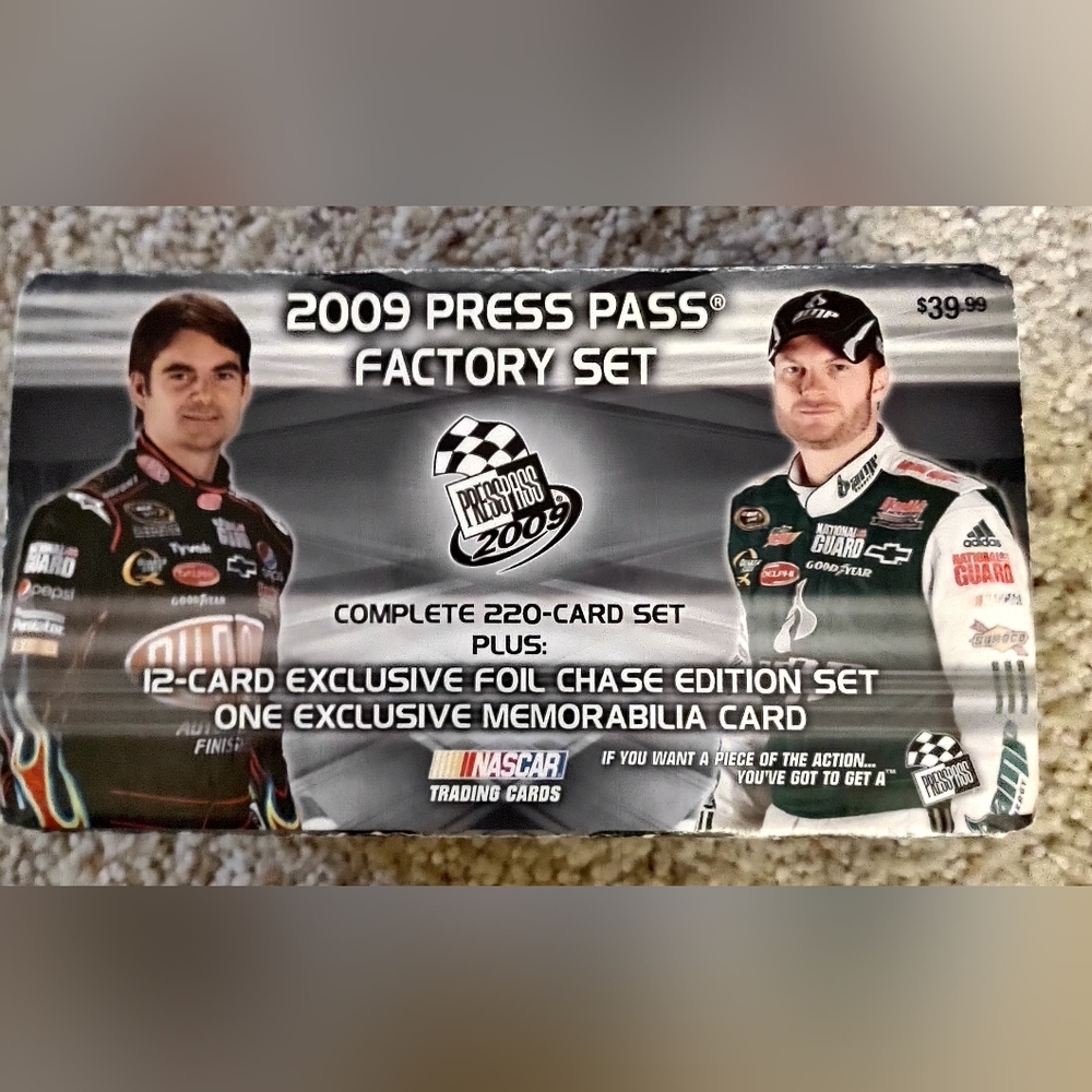 2009 NASCAR PRESS PASS. COMPLETE 220 CARD SET PLUS 12 EXCLUSIVE FOIL